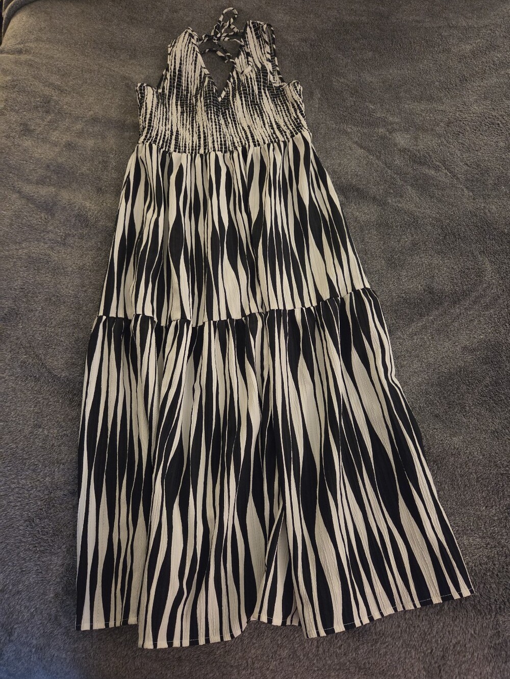 ASOS Design Tiered Crinkle SunDress Size L(12-14)